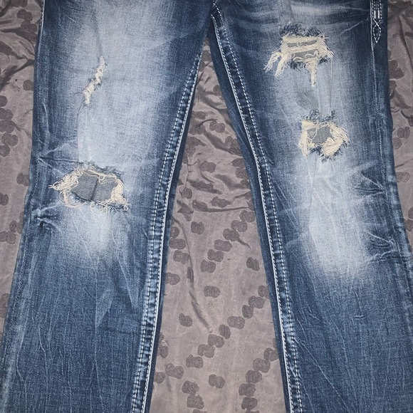 🚫SOLD🚫 New Women’s Rock Revival Sosie Mid-Rise Straight Jeans - Picture 7 of 15